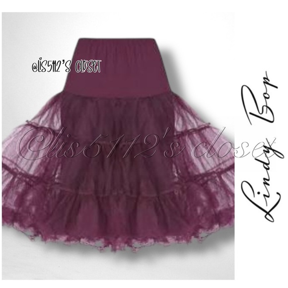 Lindy Bop Purple Petticoat Size UK 6 — 12 fits a US 2 — 8 // Small - Picture 1 of 10